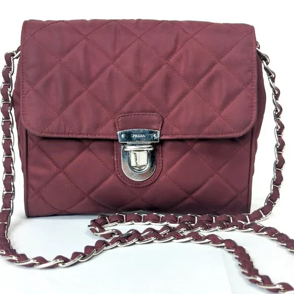 PRADA Impuntu Tessuto Quilted Nylon Chain Crossbody Bag Granato Shoulder Bag - Picture 2 of 16